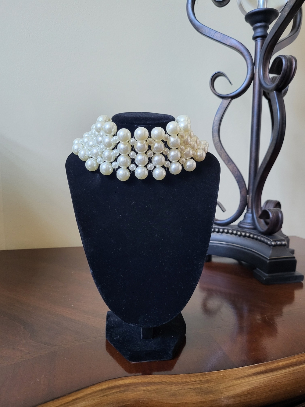 Pearl Cluster Statement Choker Necklace - Ivory